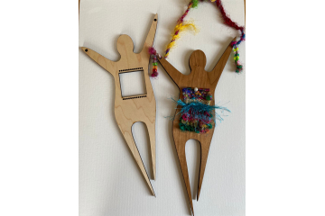 Weave and hang decorative wall loom  Figure of lady